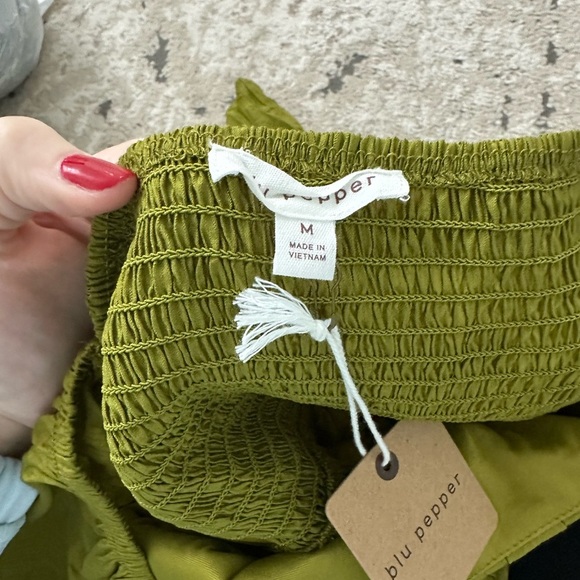 Blu Pepper Square Neck Short Puff Sleeve A-Line Dress Size Medium NWT - Kiwi - Picture 5 of 6